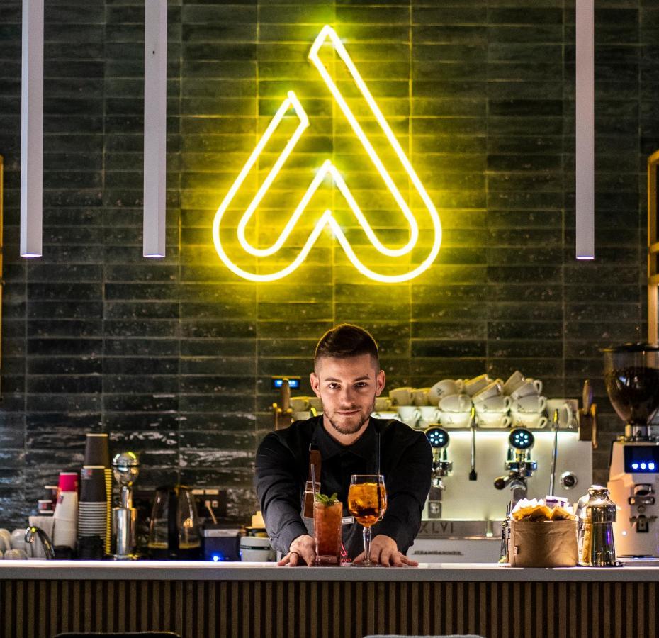 Arryvo Hotel 莱切 外观 照片