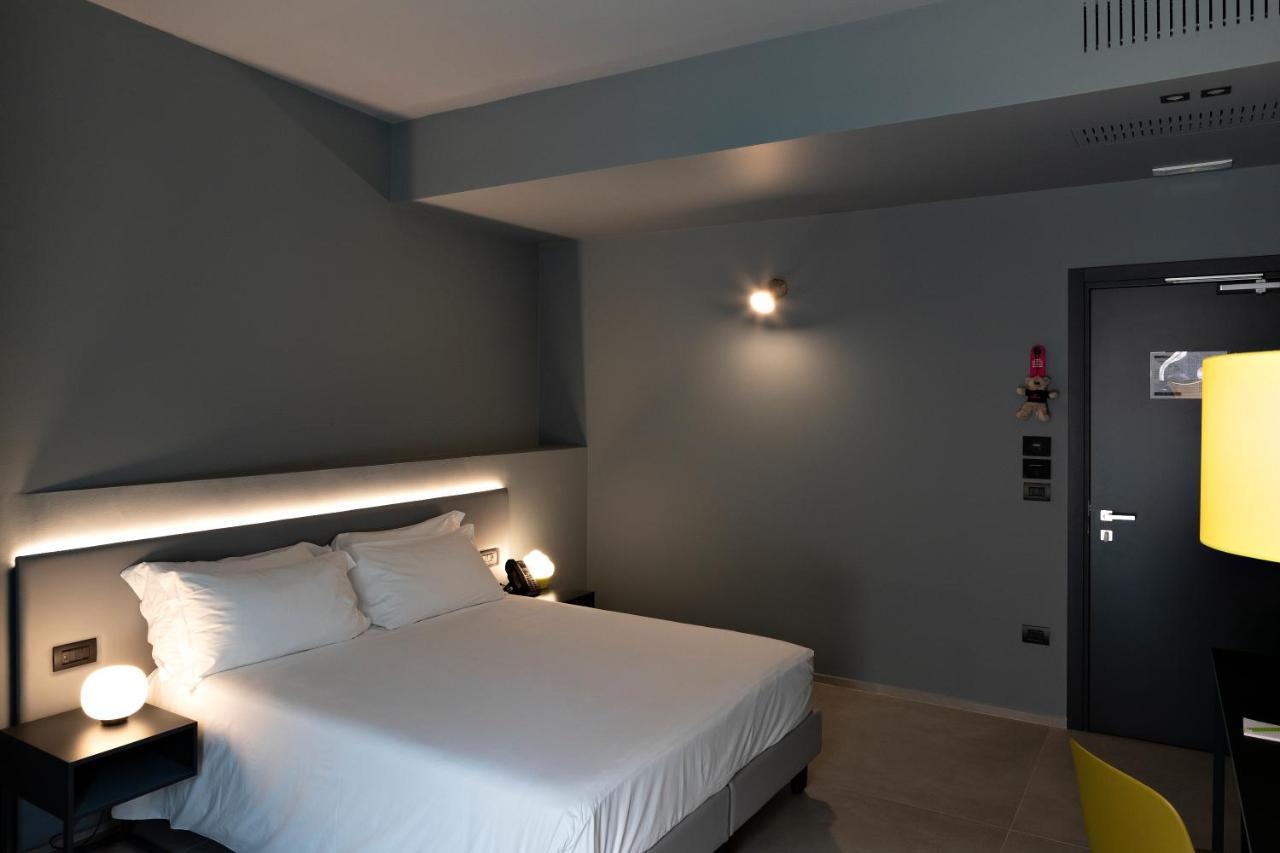 Arryvo Hotel 莱切 外观 照片