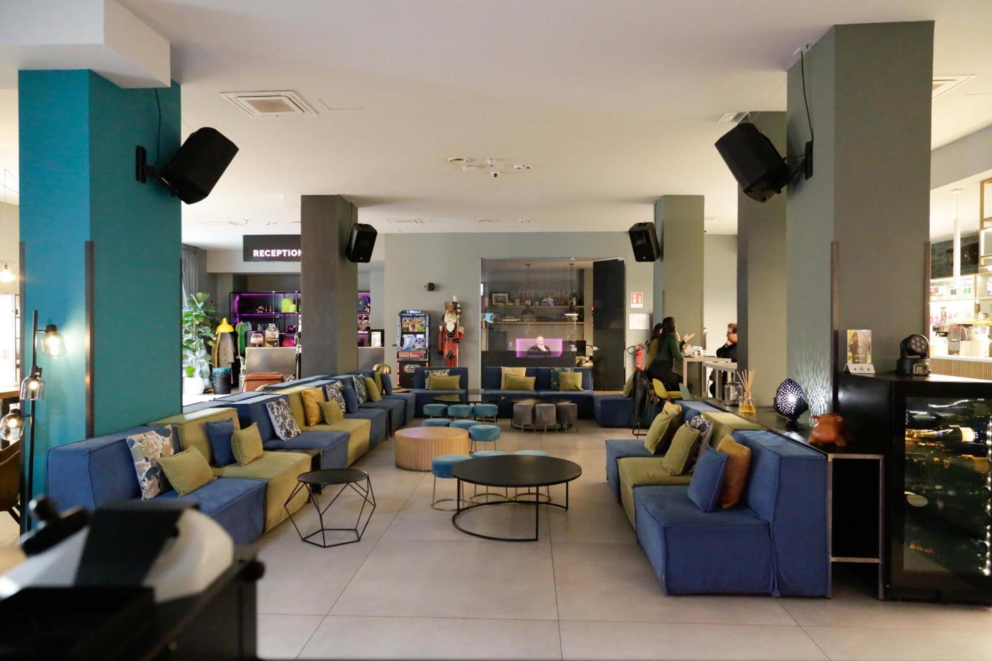 Arryvo Hotel 莱切 外观 照片